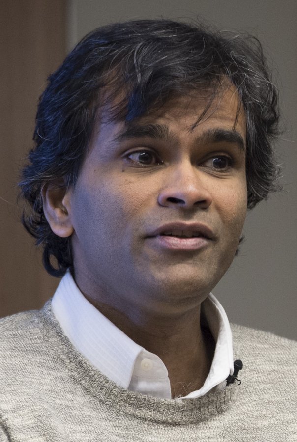 Sendhil Mullainathan speaking on the behavioral economics of extreme poverty (2014).